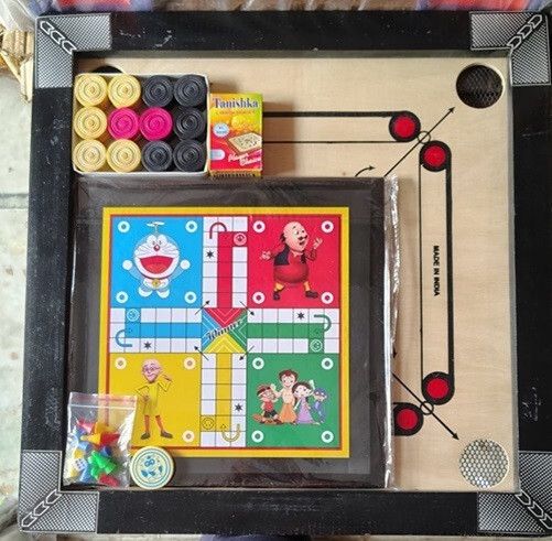 houseofcommon .20. inch carom.& coins. and.striker (black) Carrom .Board 56 cm Carrom Board-picture-44
