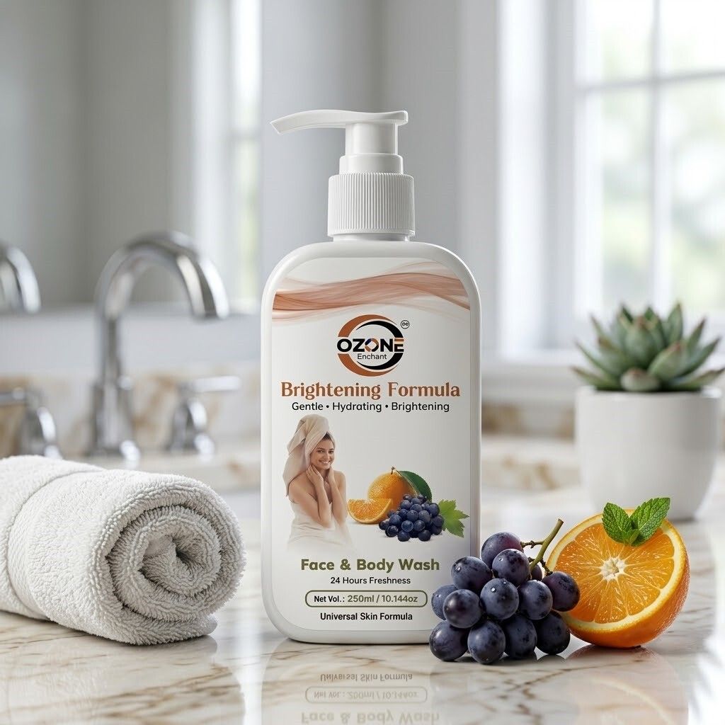 Brightening Vitamin C & Hyaluronic Face & Body Wash-image-16