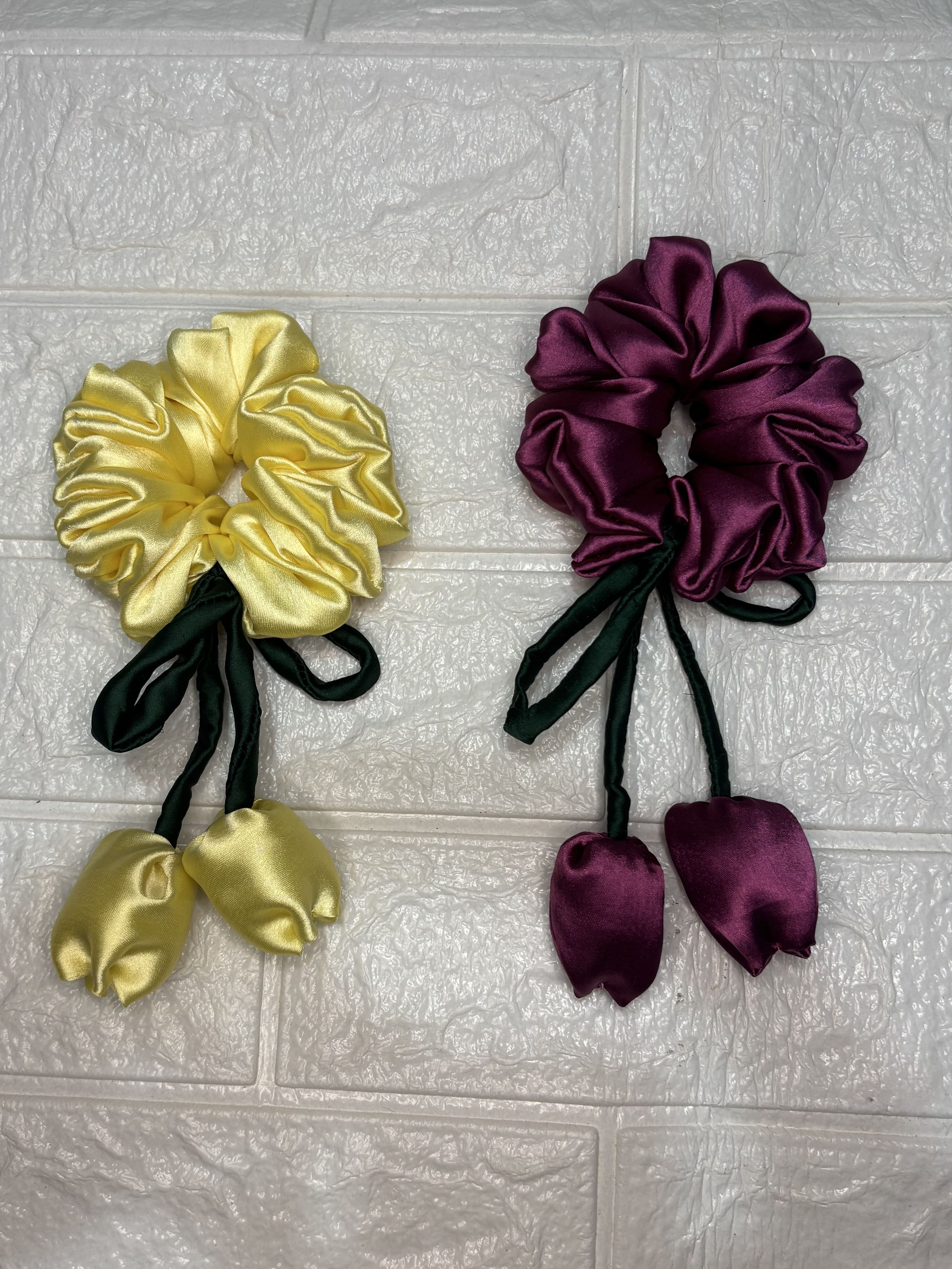 paakhi Tulip scrunchi Self Bow-picture-32