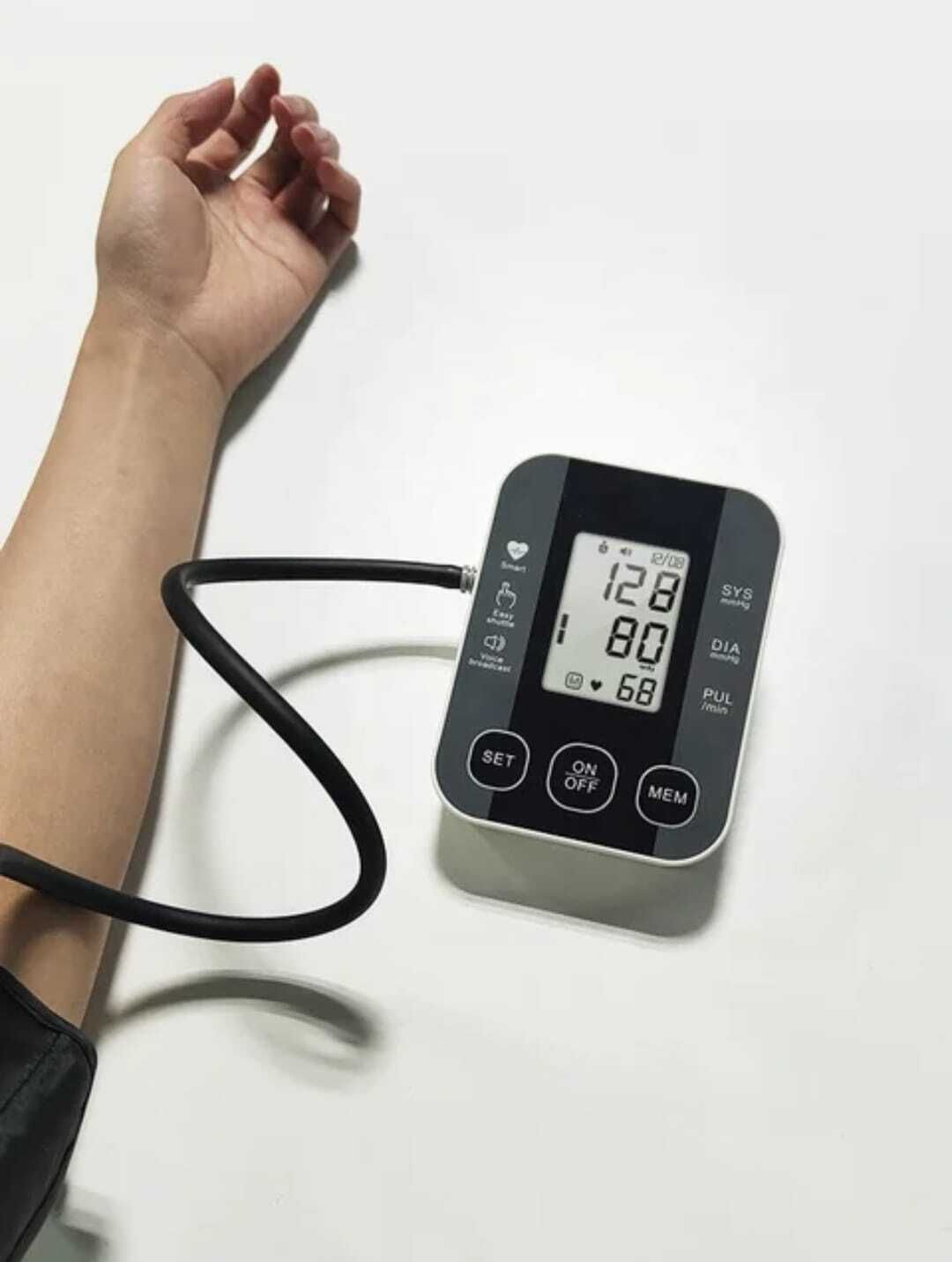 D MEDICARE D-901 D-901 Bp Monitor