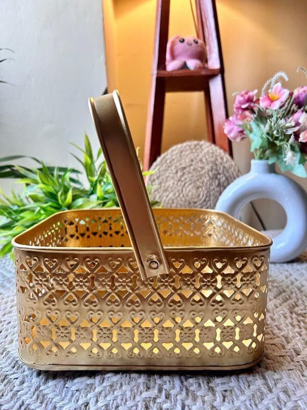 Cast Iron Bread Basket