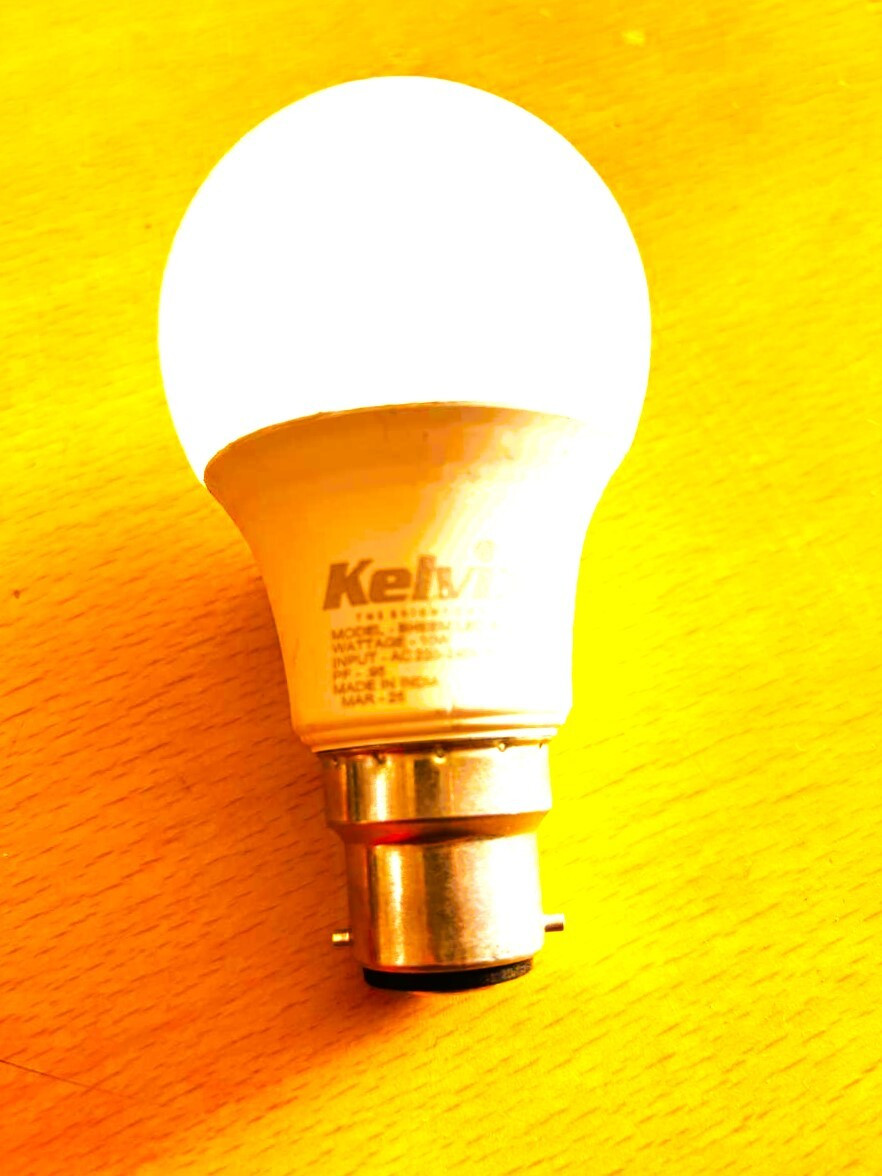 kelvix 10 W Basic Standard B22 LED Bulb image 1
