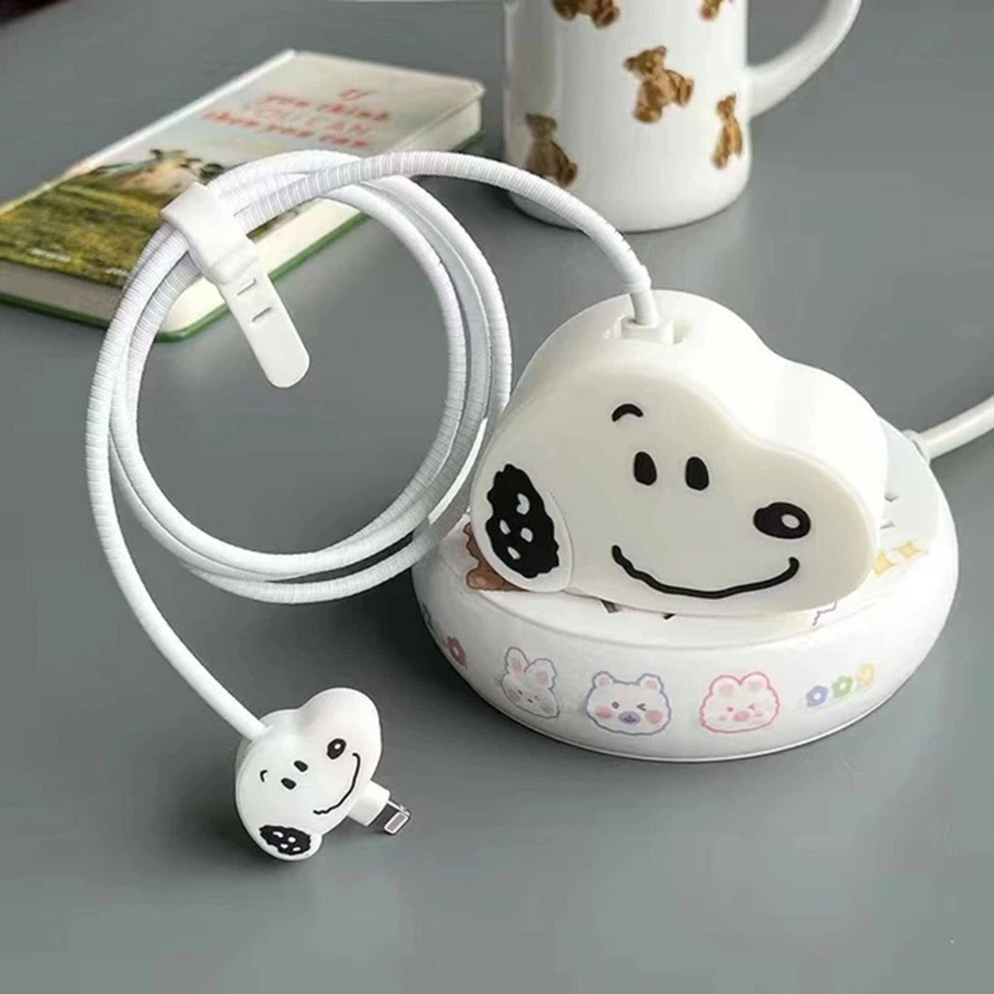 Mobsterzs SNOOPY WHITE Charger & Cable Protective Case Cable Protector-image-0