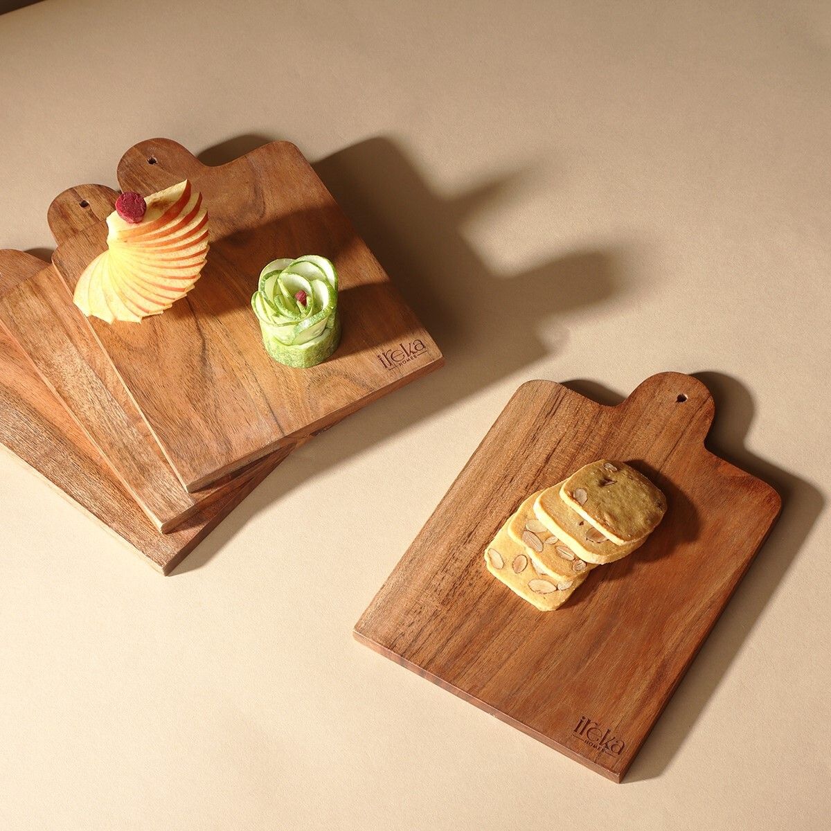ireka homes . Wooden Cake Server-picture-4