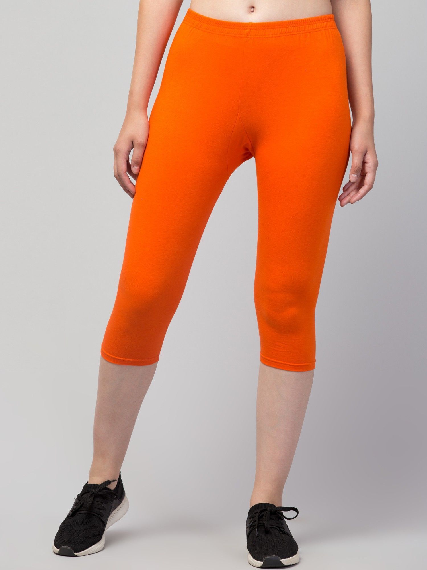 klowtcotrend Women Orange Capri-picture-15