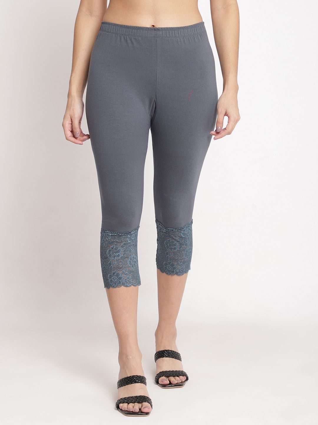 bamboo breeze Women Grey Capri-picture-6