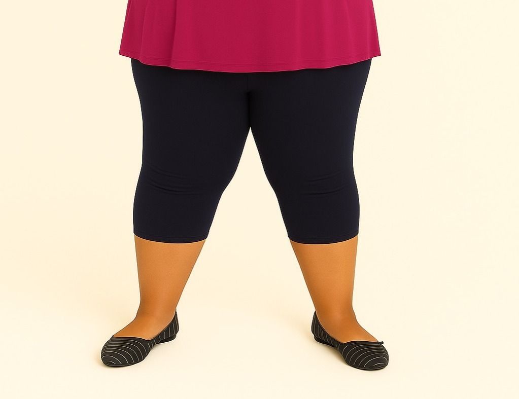 Women Dark Blue Capri