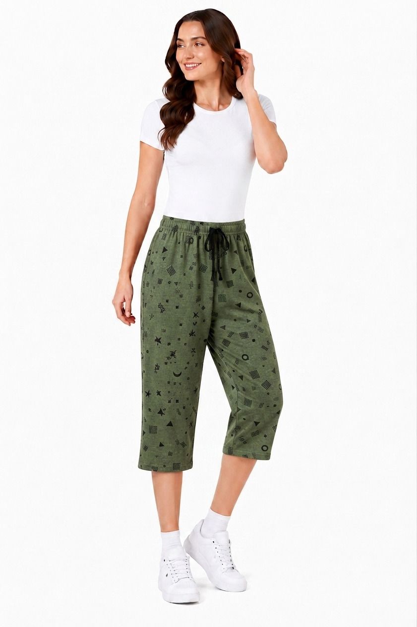 Women Green Capri-image-14