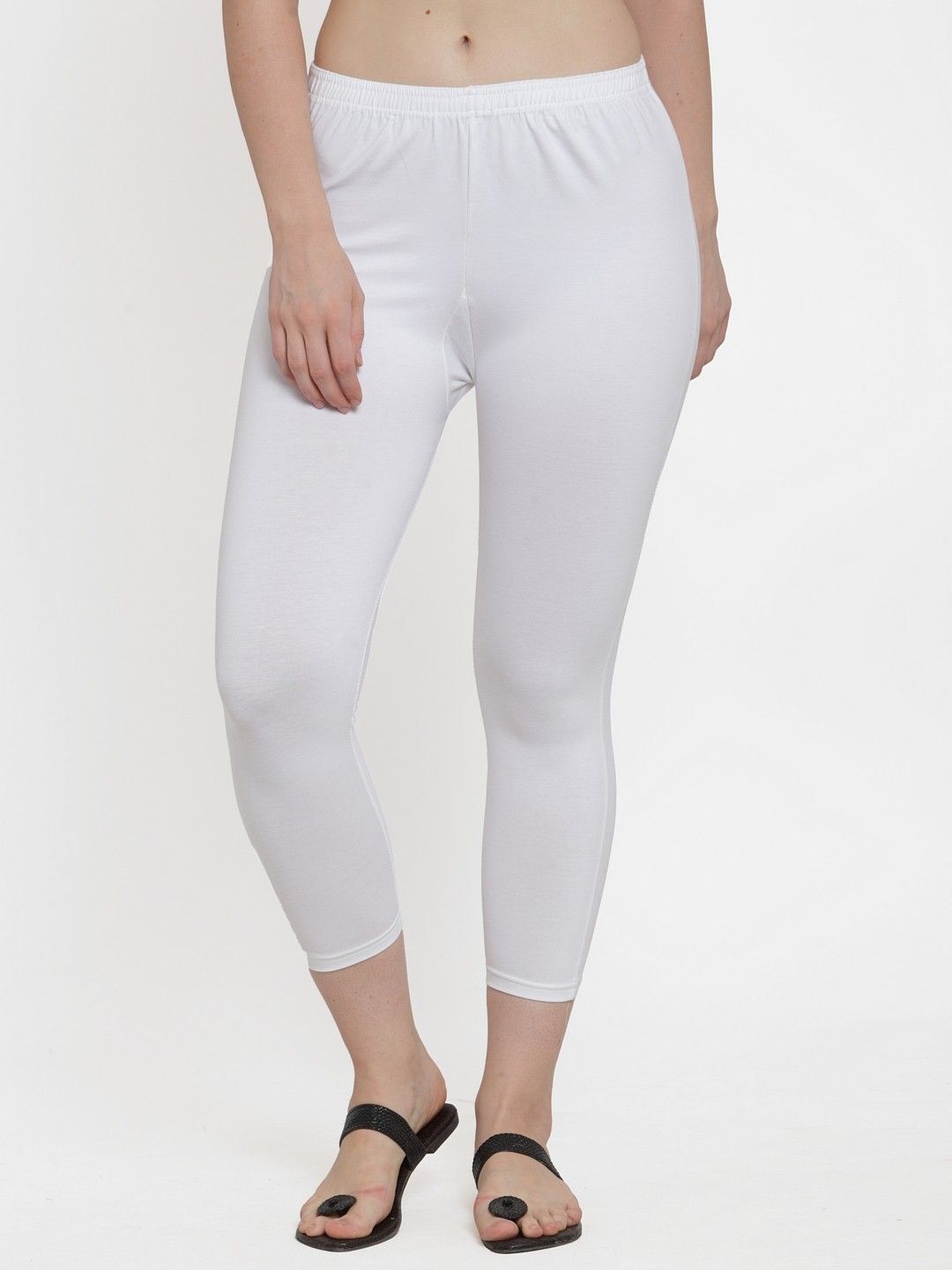 klowtcotrend Women White Capri-picture-7