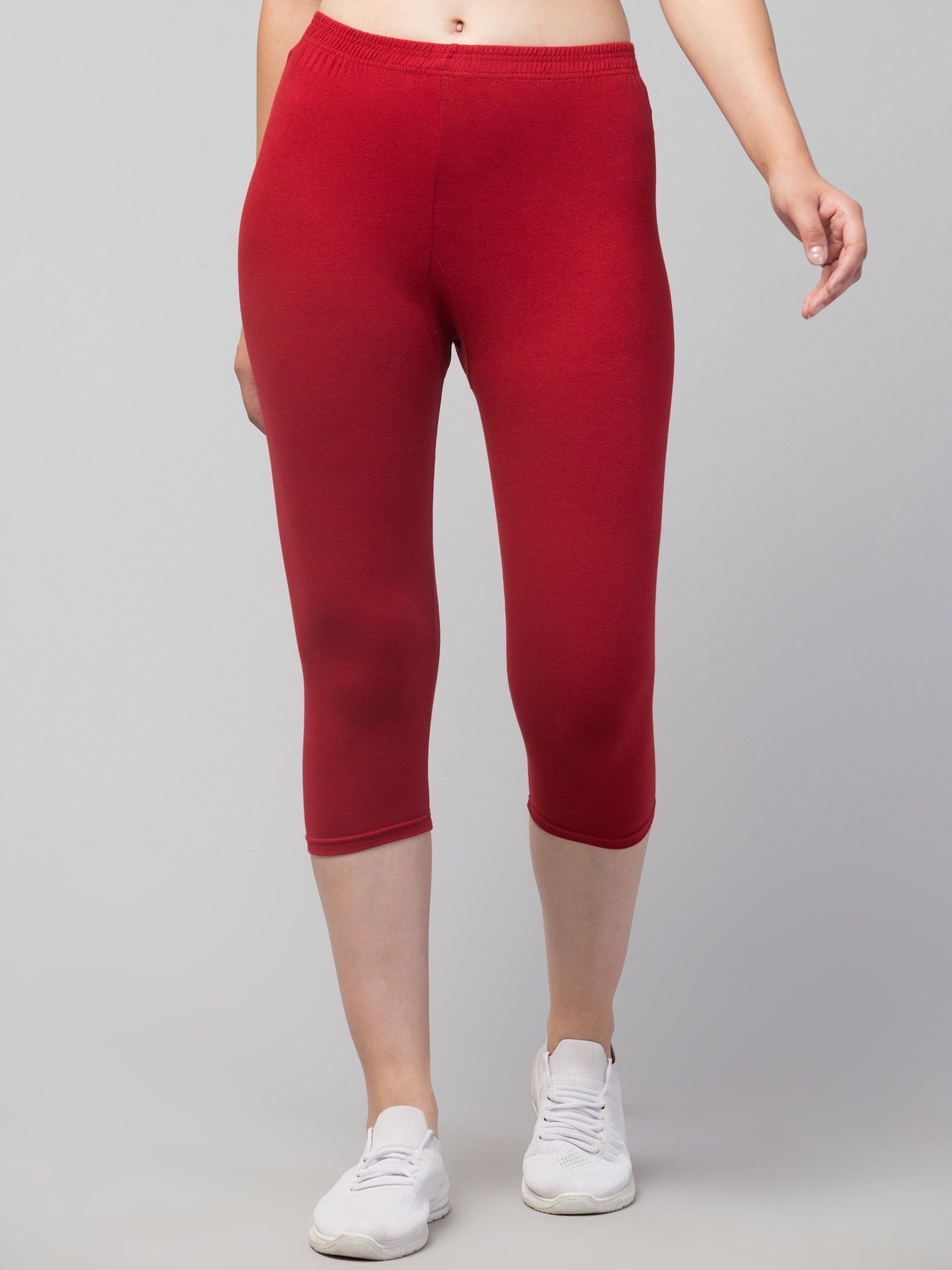 the klowt co Women Maroon Capri-picture-12