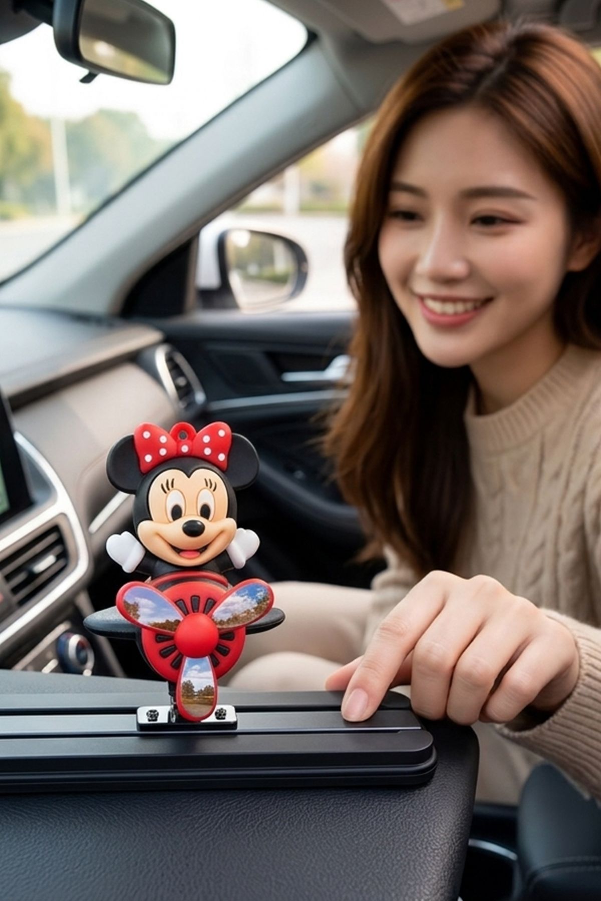 selifaur Car Slidding Minnie Mouse | Dashboard Decoration Sliding Toy Minnie Mouse car dashboard sliding toy Car Dashboard Cover-picture-34