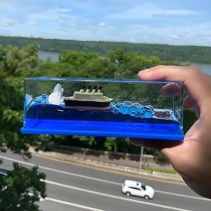Moving Titanic Liquid Wave Cruise Ship Carabiner-image-42