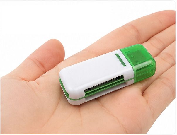 HyperStark Multi-In-1 USB Reader for SD, Micro SD, TF Cards for Laptop, PC & Smart Devices Card Reader-picture-17
