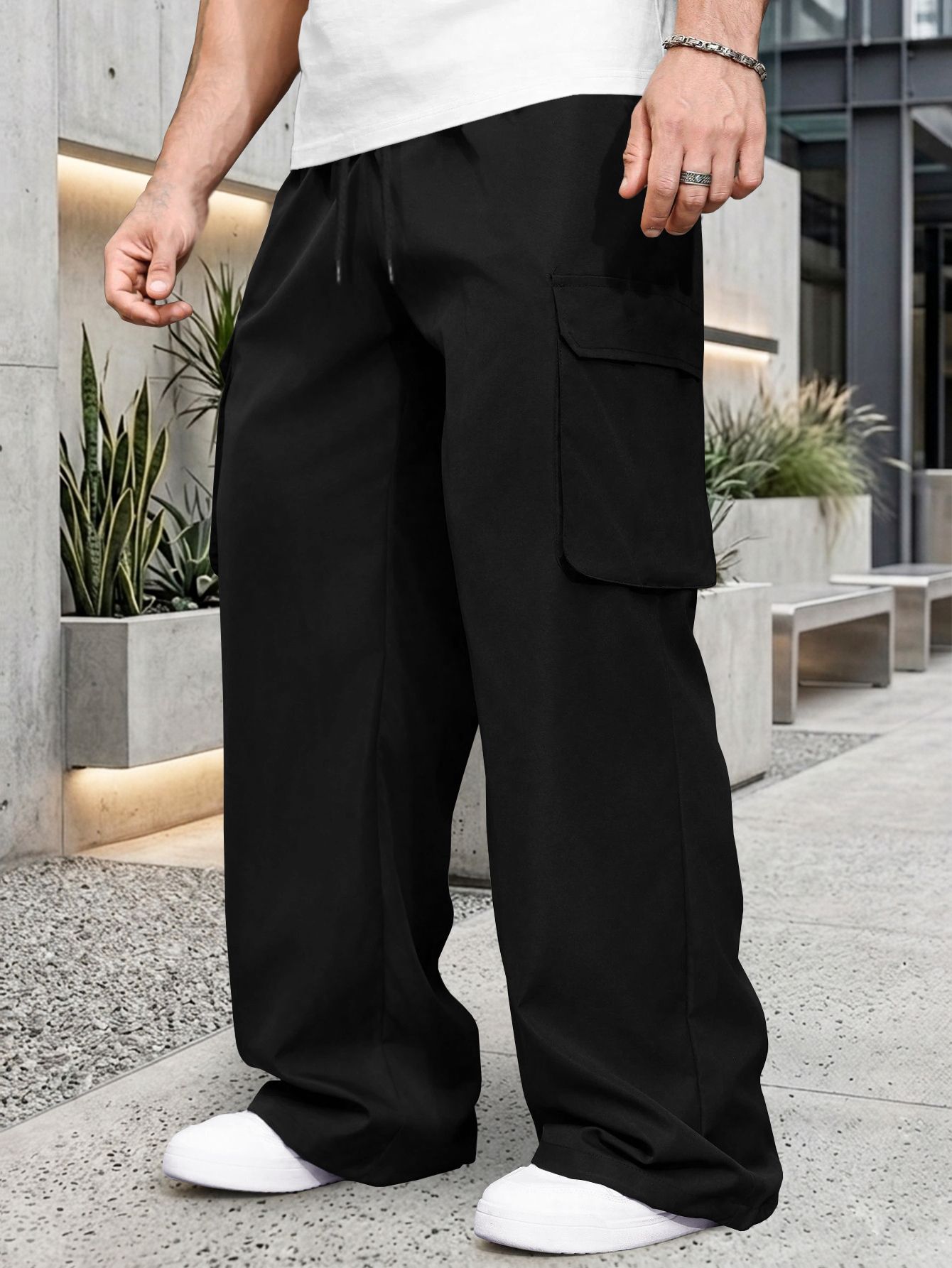 tripr Men Cargos-picture-13