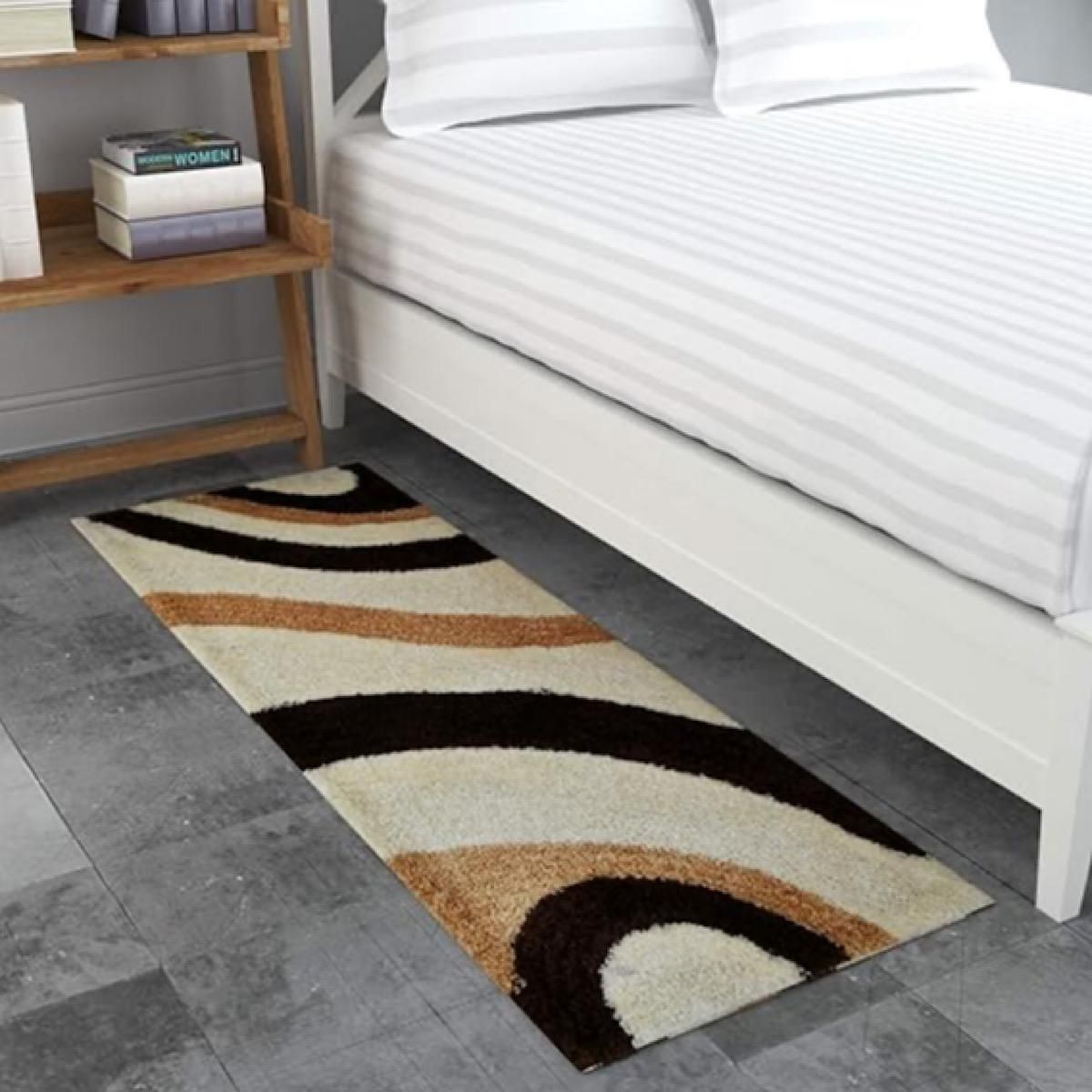 Multicolor Polyester Runner