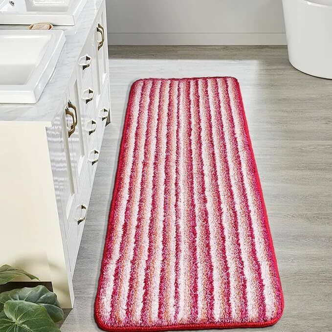 benchmark Red Cotton Runner-picture-16