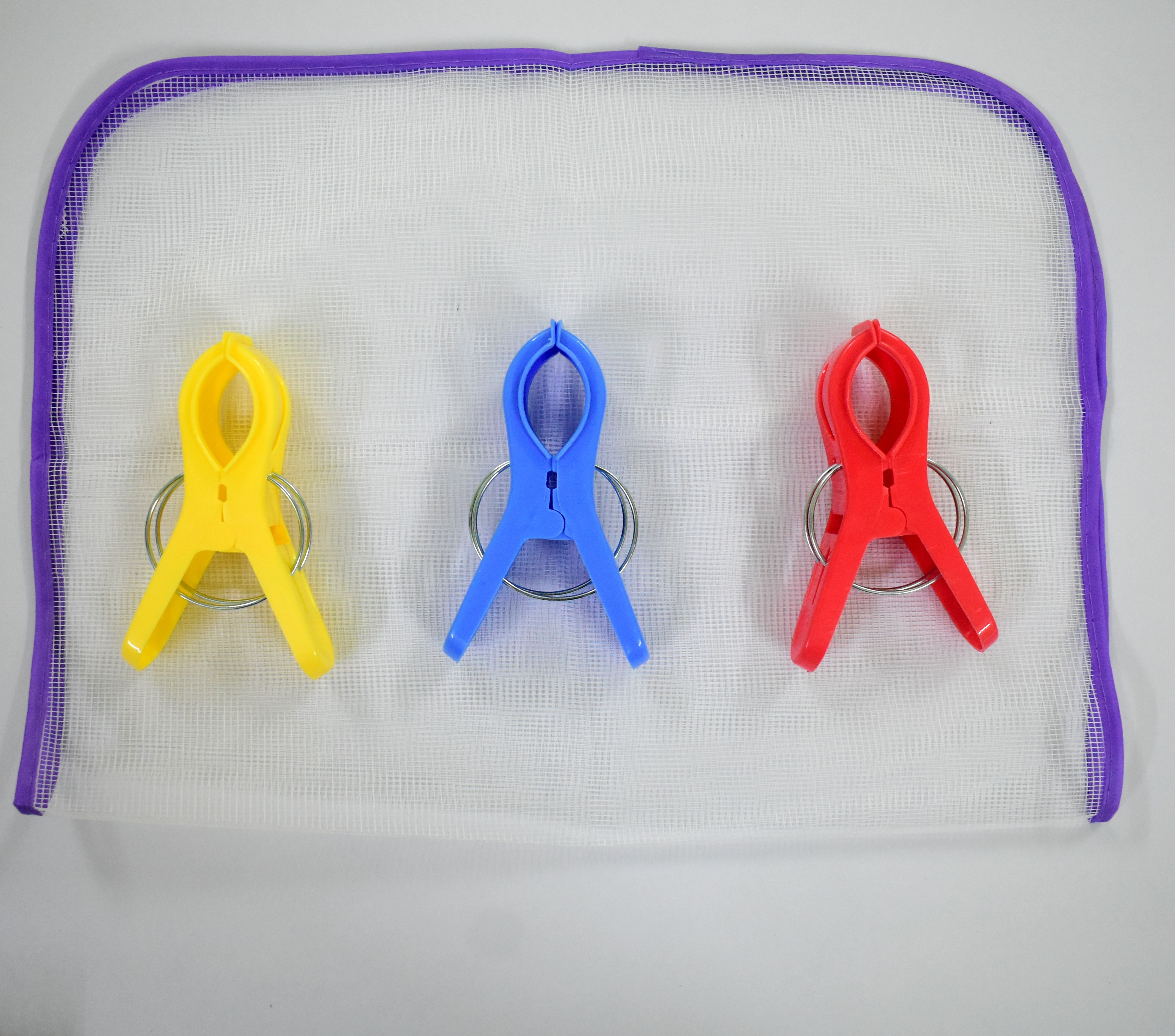 Saree Pre pleating clips 3 nos and ironing mat 1 no Plastic Cloth Clips