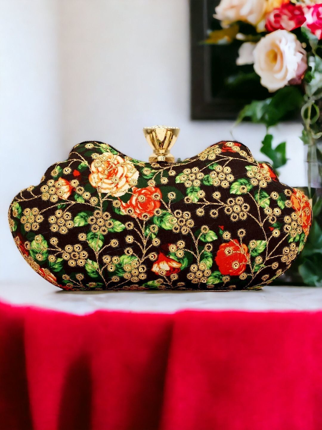 tooba handicraft Party Multicolor Clutch-picture-24