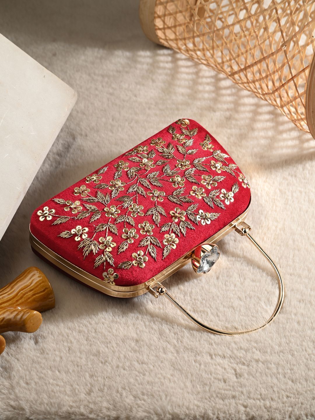 tooba handicraft Party Red Clutch-picture-19
