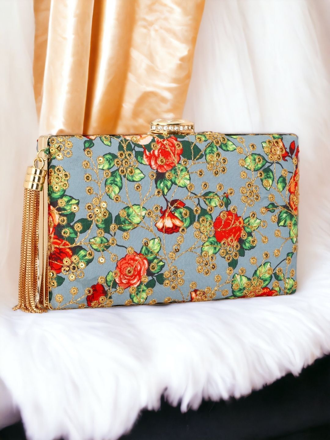 tooba handicraft Party Multicolor Clutch-picture-25