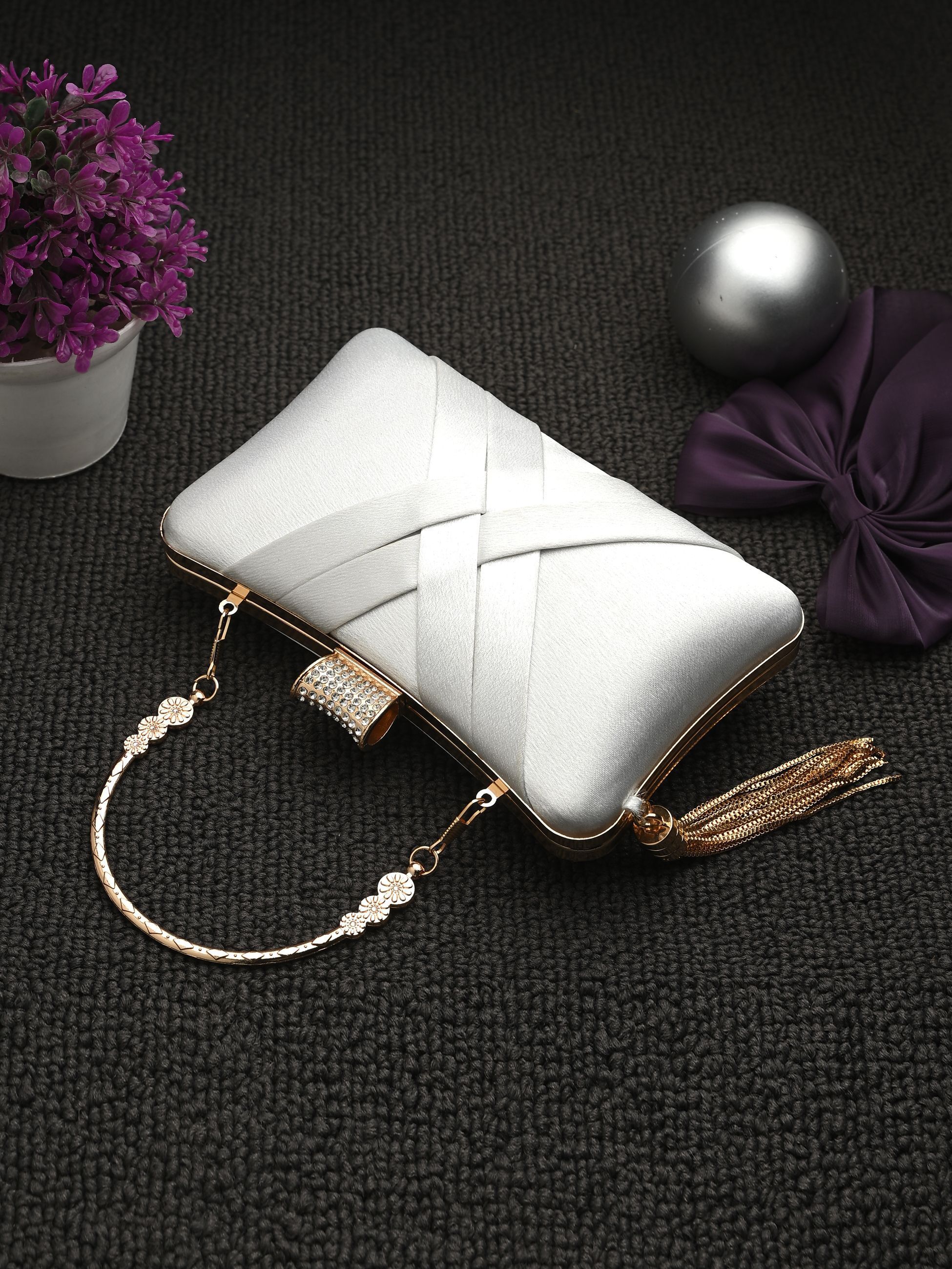 tooba handicraft Party White Clutch-picture-47