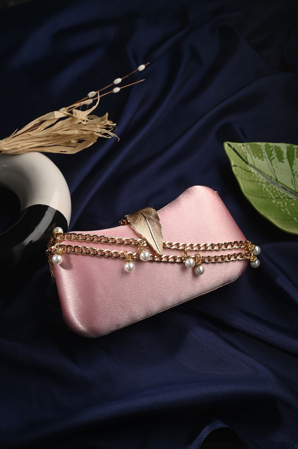 tooba handicraft Party Pink Clutch-picture-32