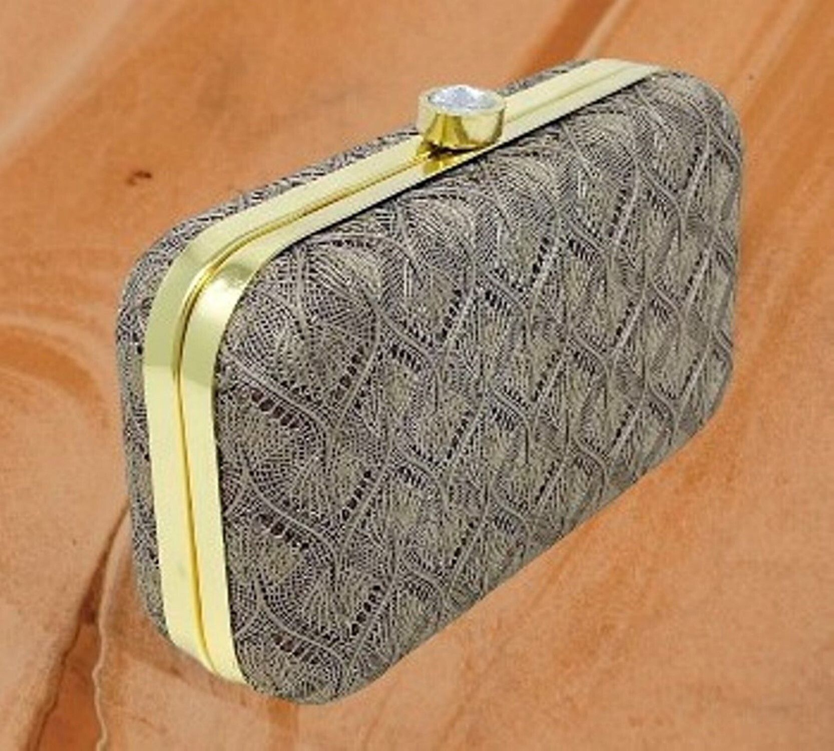 houseofcommon Casual Multicolor Clutch-picture-18