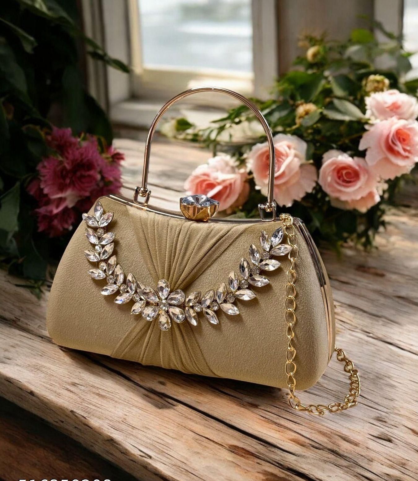 likers Party Gold Clutch-picture-17