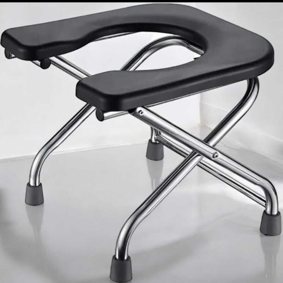 Constructed Stainless Steel Frame Comfortable Safe Toliet Commode Commode Chair