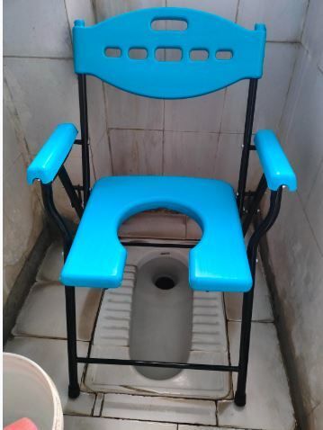 cutfine Premium Folding Commode Chair Indian Toilet Seat For Elderly Disabled,Paitent Commode Chair-picture-4