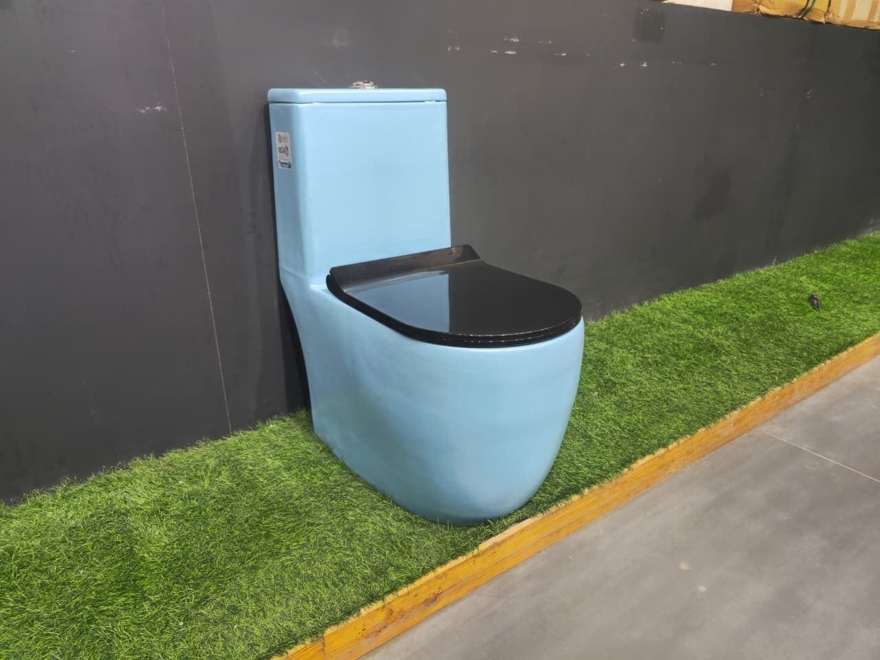dot Premium Quality S. Blue Matt Western Toilet/Water Closet/Commode With Soft Close Black Toilet Seat Cover With Round Flush Button Western Commode-picture-36