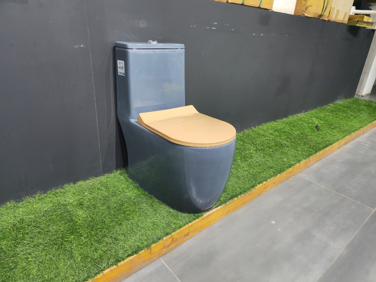 lurexa Premium Quality Grey Western Toilet/Water Closet/Commode With Soft Close Pitch Toilet Seat Cover With Round Flush Button Western Commode-picture-20