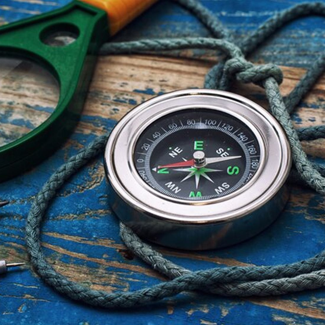 compas The Magnetic Small Compass: Principles and Applications Compass-picture-31