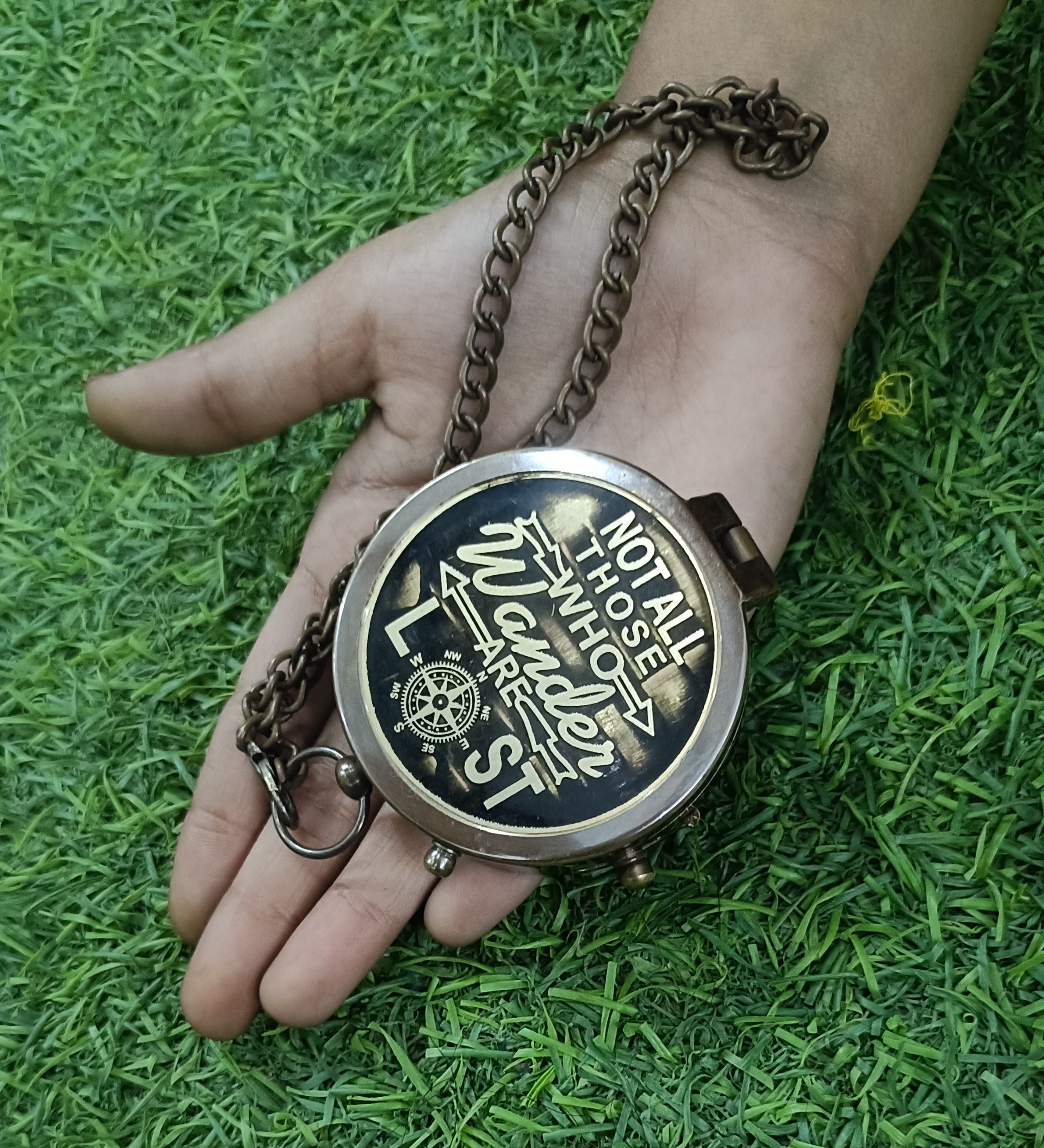 inayahandicraft Vartical compass Compass-picture-14