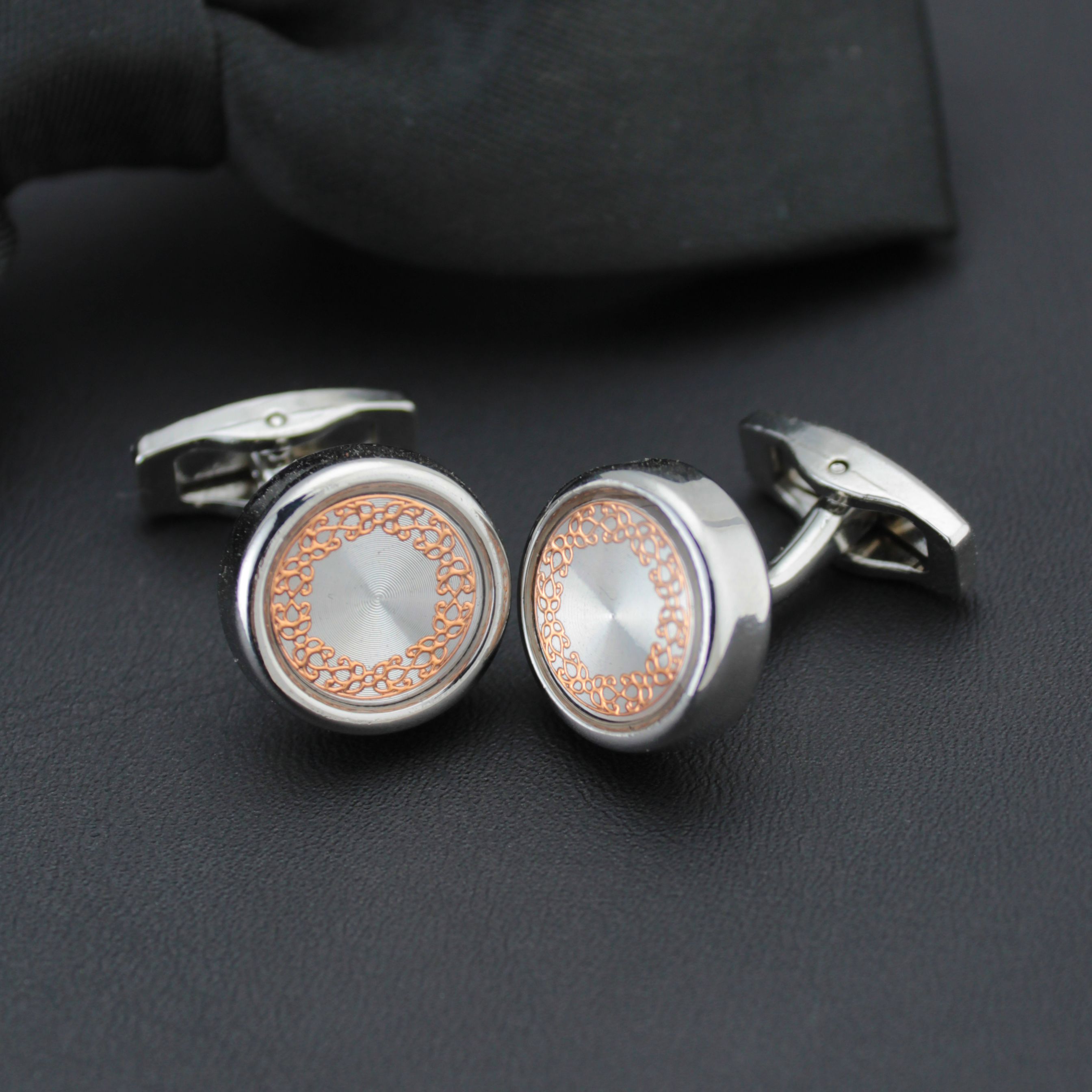 Kavove Metal Cufflink-image-18