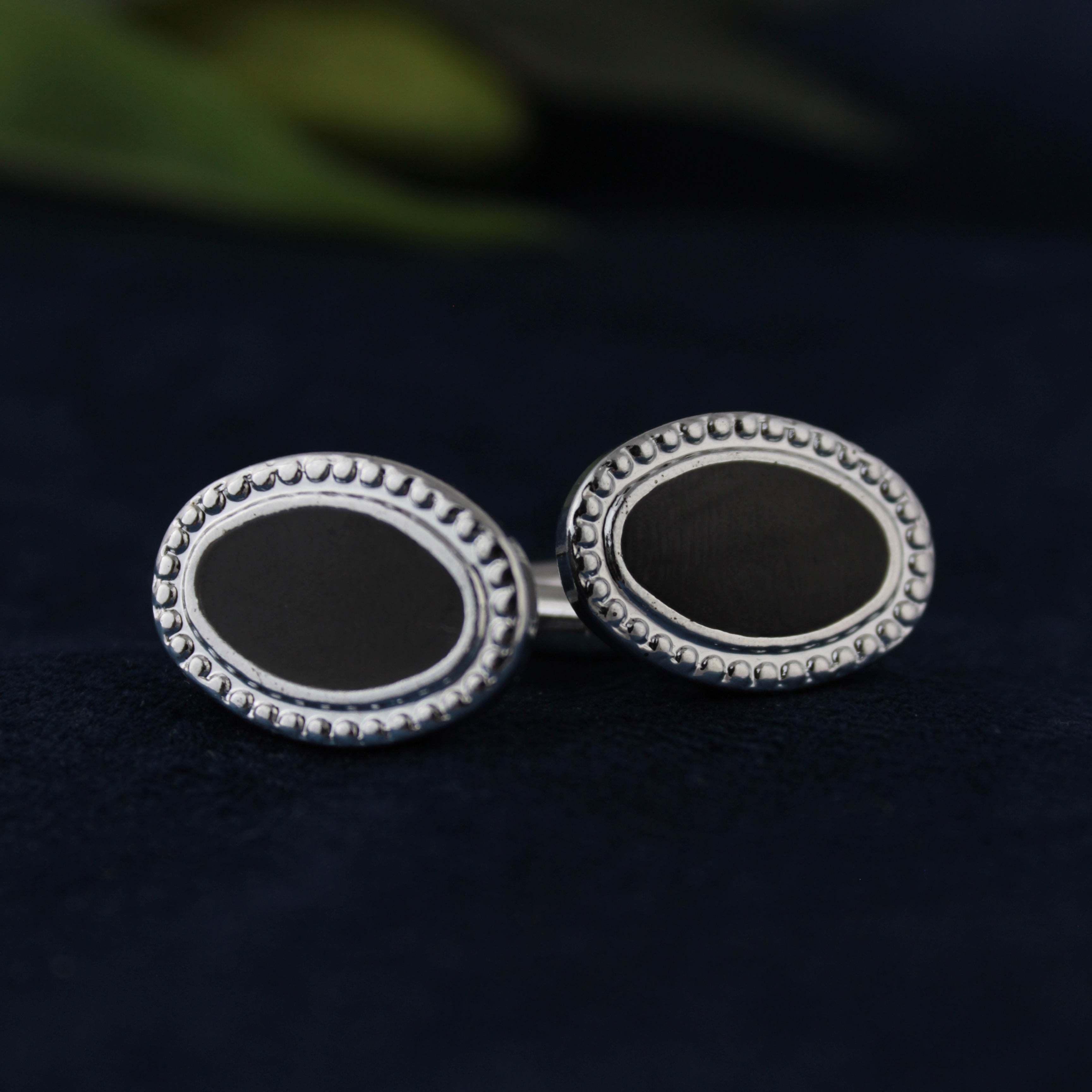 Kavove Metal Cufflink-image-10