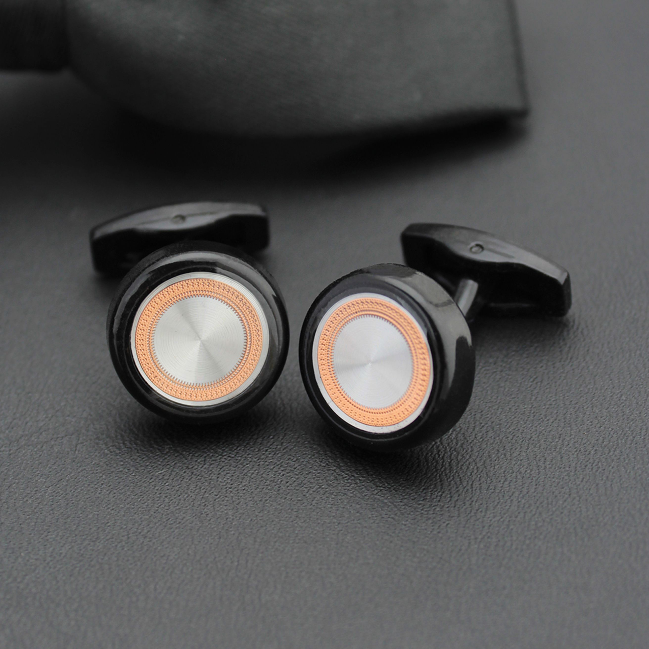 Kavove Metal Cufflink-image-23