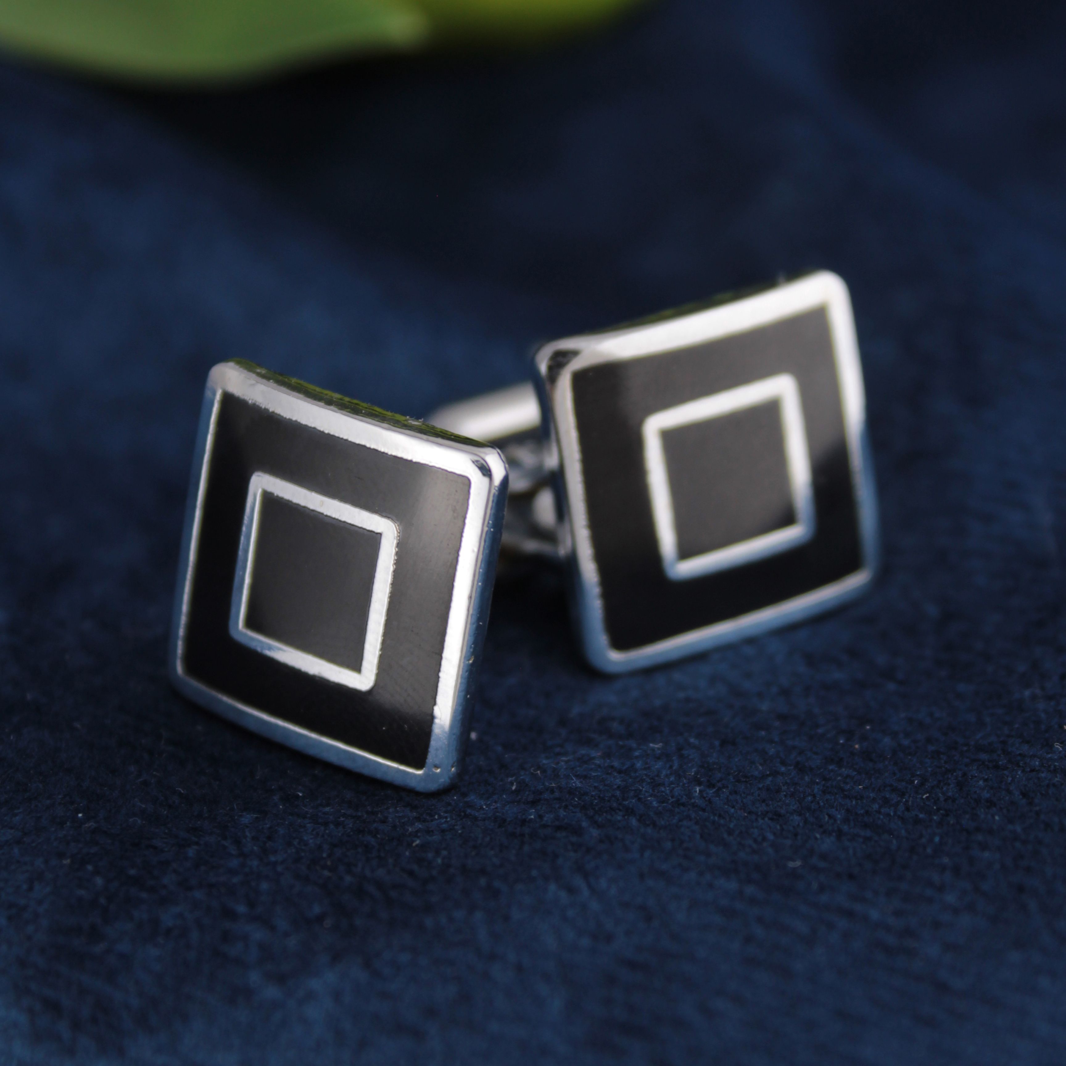 Kavove Metal Cufflink-image-22