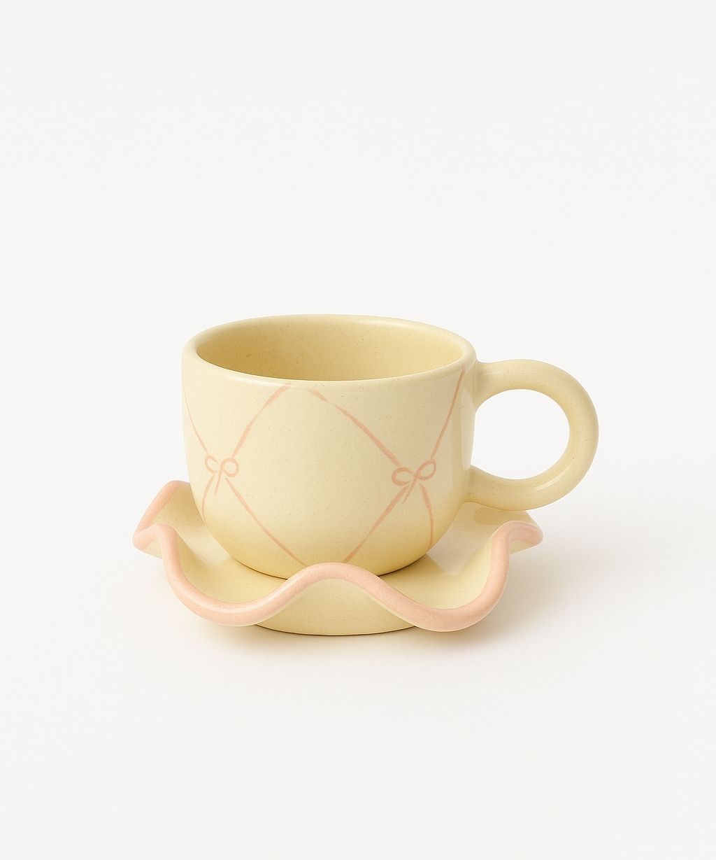 Pack of 1 Ceramic Handcrafted Cup and Wavy Saucer,Cream & Pink Pastel Design-image-27