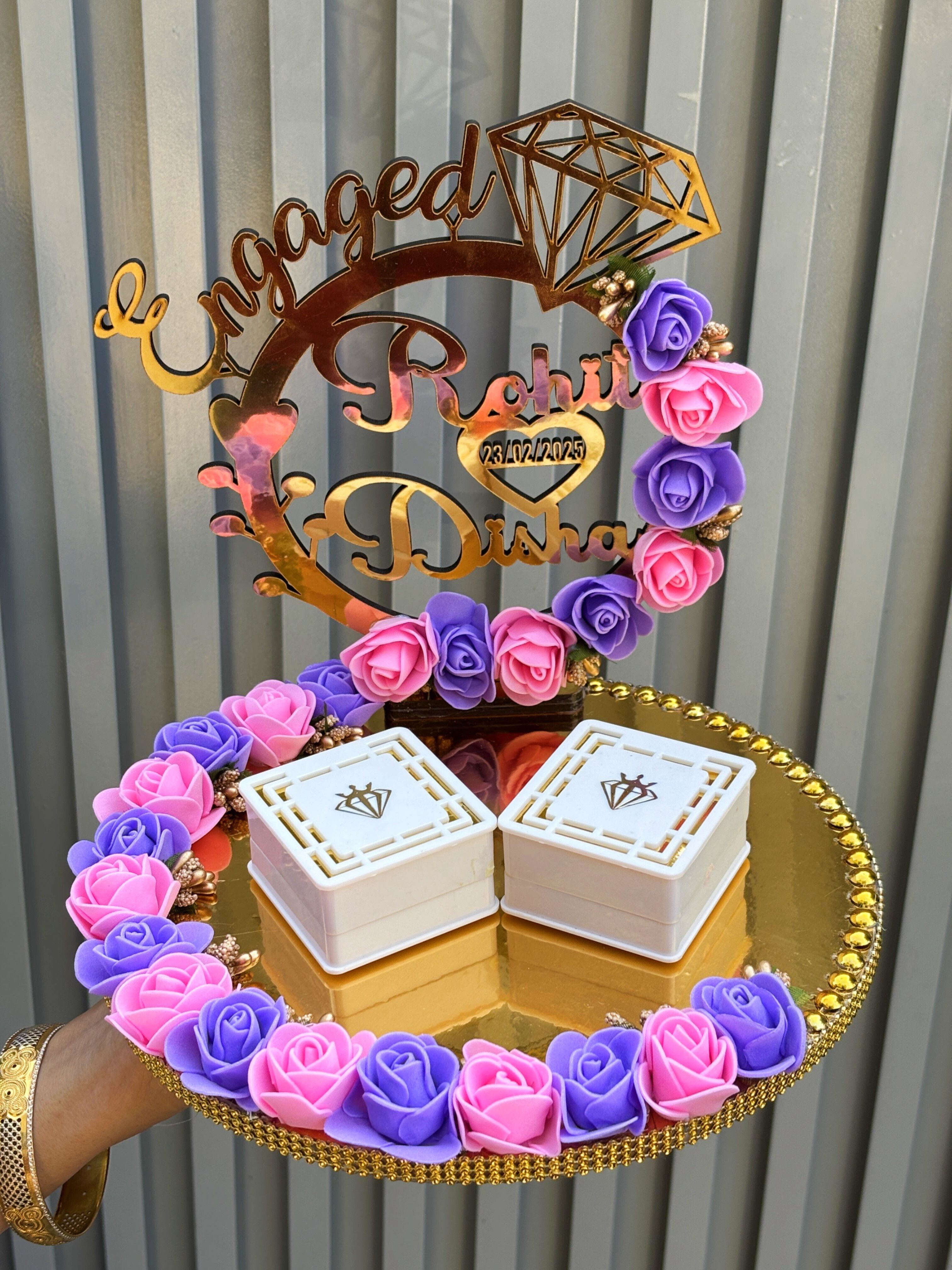 creative platter Artificial Flower Design Engagement Ring Tray Platter, Name Plate with Date Wood, Plastic Decorative Platter-picture-16