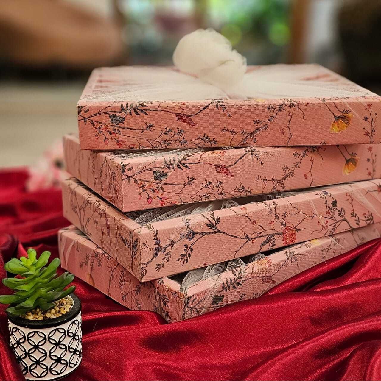 4 Pcs Multipurpose Decorative Folding Paper Box Net Gift Hamper Diwali Gifting Paper Decorative Platter-image-1