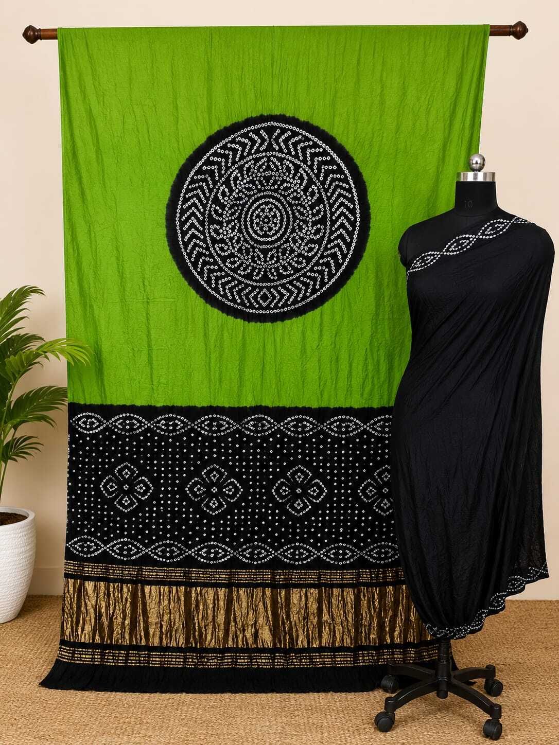 RANGEEN BANDHANI Women Dhoti-picture-12