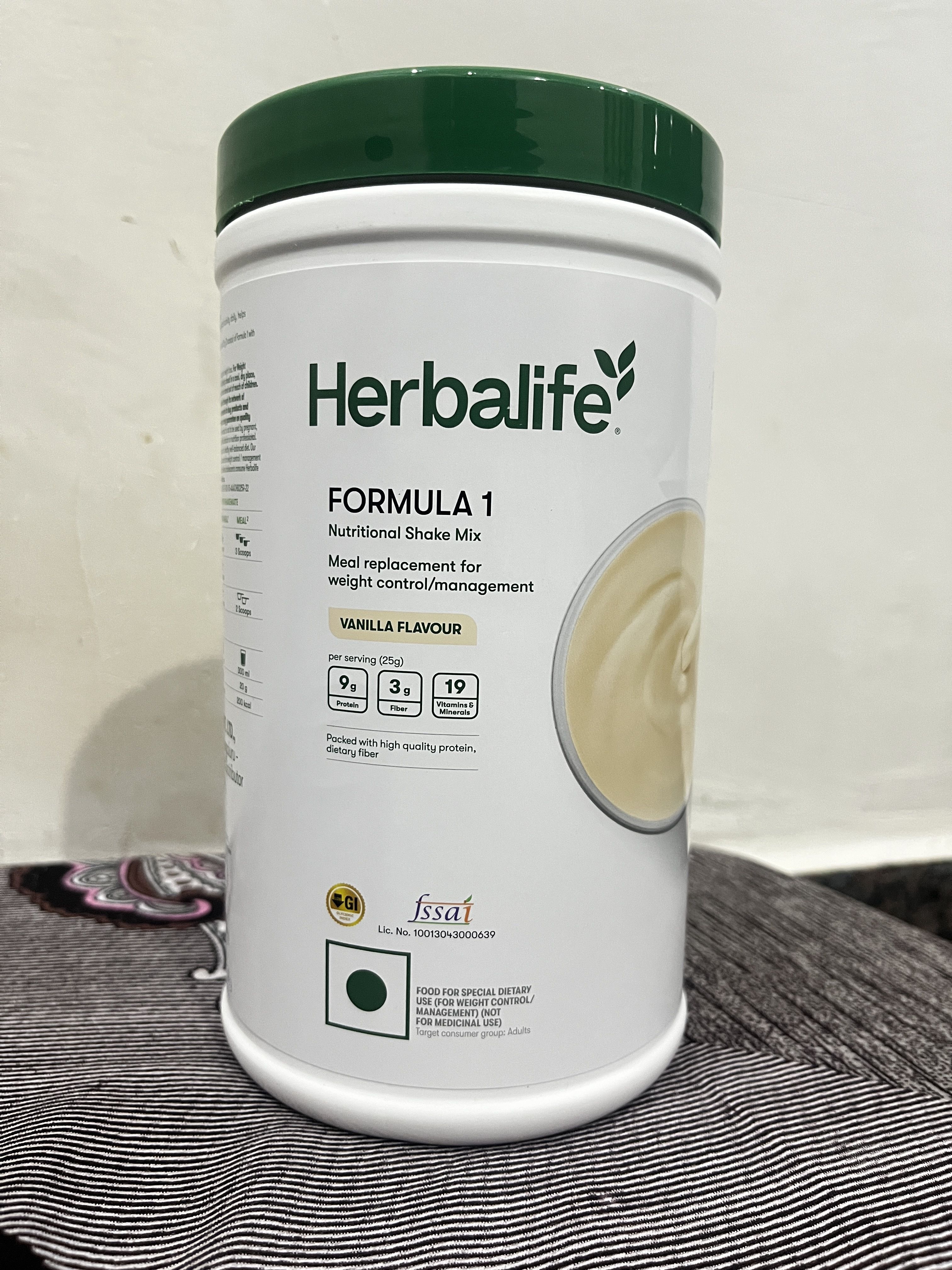 Formula 1 Nutritional Shake Mix Vanilla flavor 750g Pack-1 Vanilla Powder-image-33