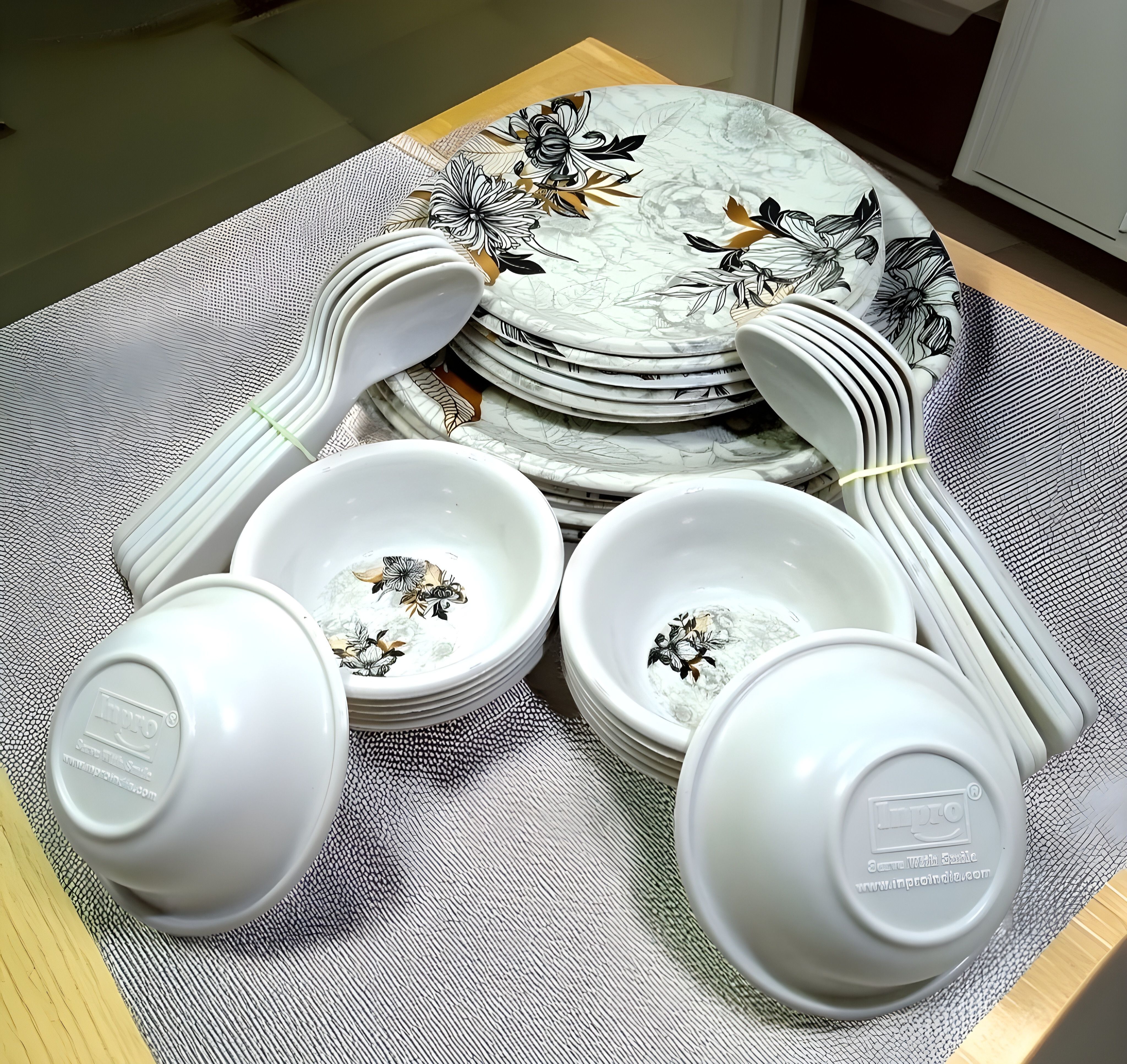 inpro Pack of 36 Melamin Upgrade Your Dining with our Melamine Dinner Set-Perfect Kitchen Utensils Dinner Set-picture-21
