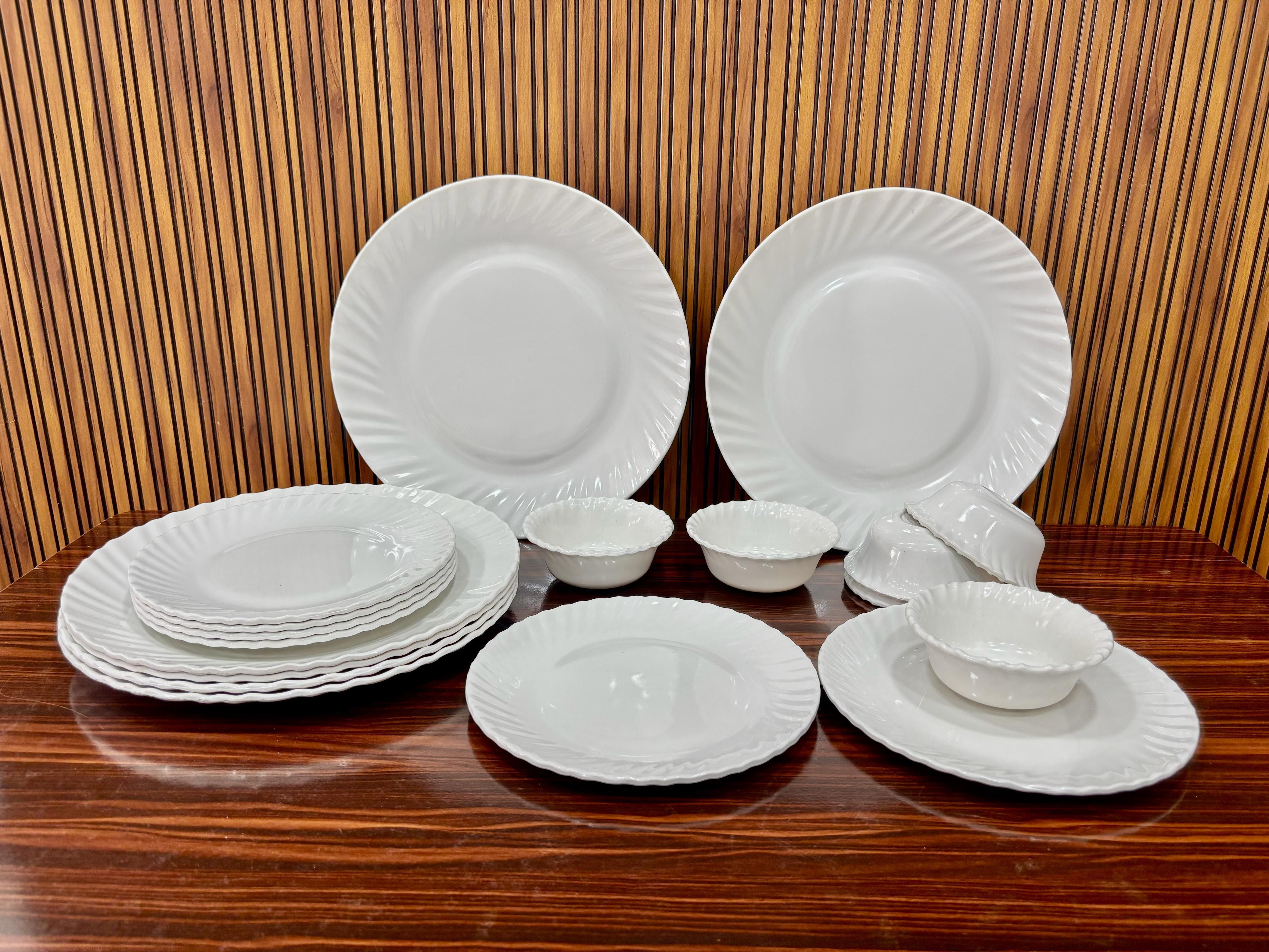 Pack of 18 Melamin dinner set plain white Dinner Set-image-48