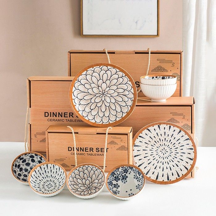 Pack of 18 Porcelain Japanese Ramen Porcelain Dinner Set With 12 Bowls,6 Plates for Home & Restaurant Dinner Set-image-11
