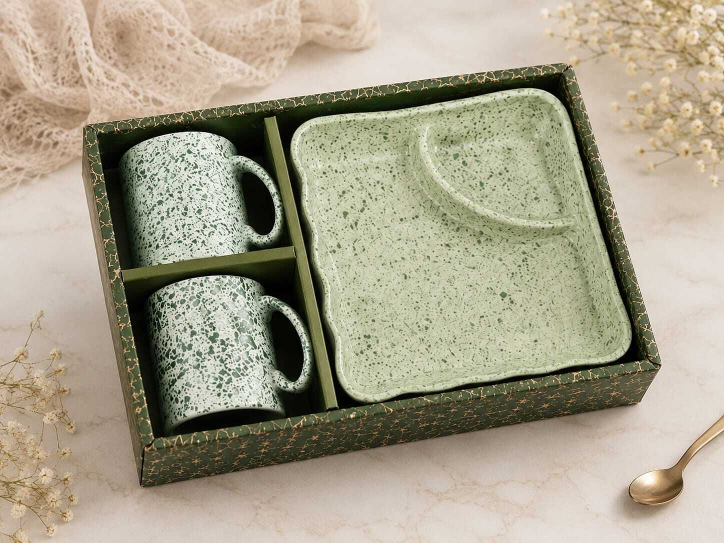 Pack of 3 Ceramic Two Cups, One Plate - Adding a Splash of Coastal Fun to Your Daily Cuppas Dinner Set-image-24