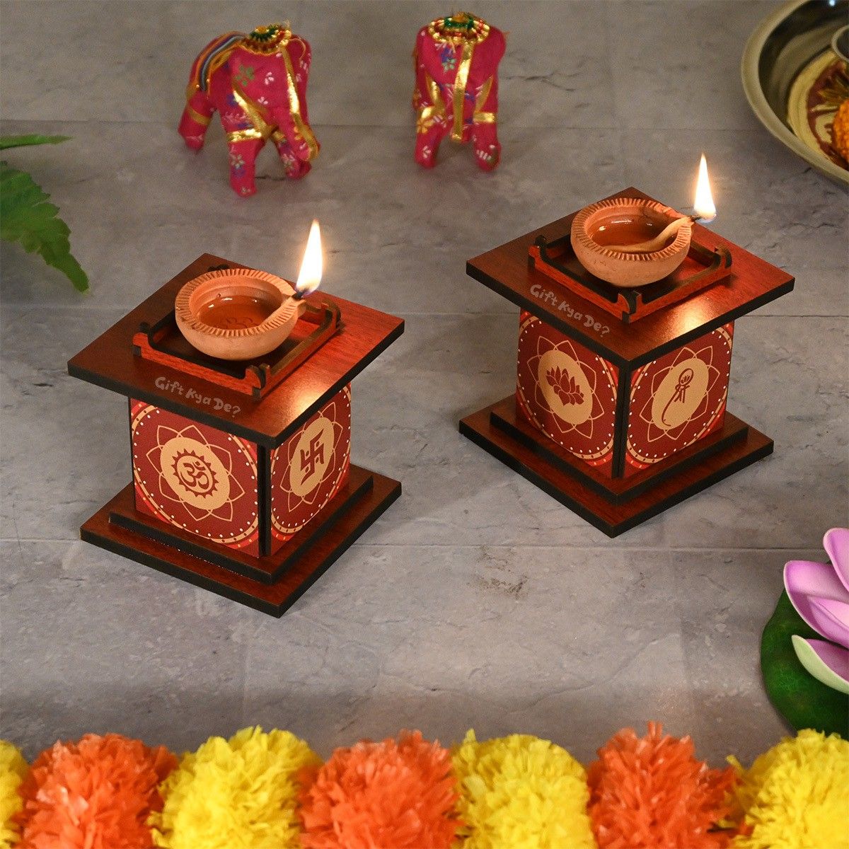 gift kya de Wood (Pack of 2) Table Diya Set-picture-28
