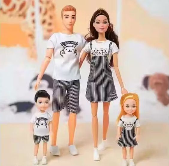 Family Doll Set – 4 Dolls with Mom Dad & 2 Kids in Random Dress for Play