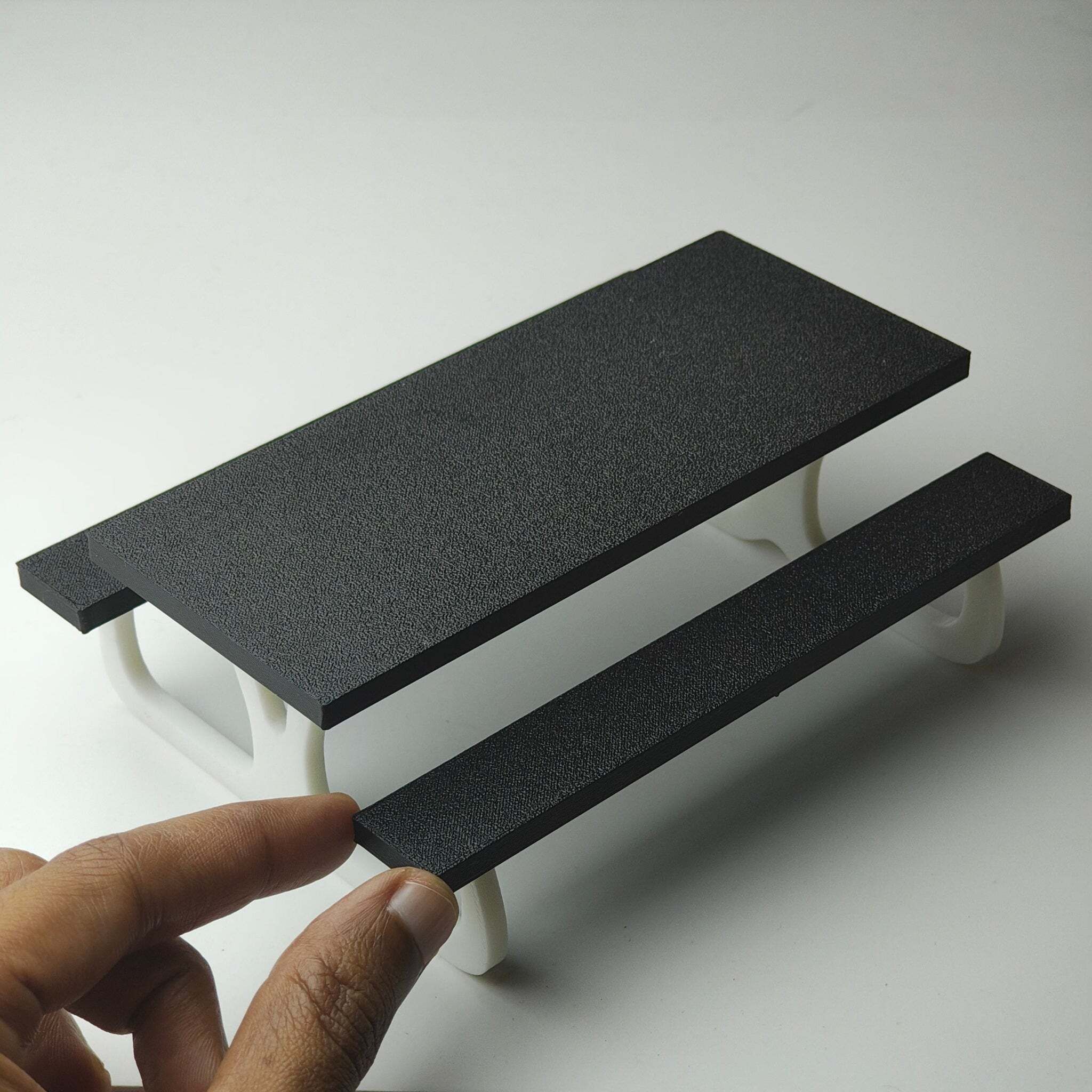 miniatures shop Miniature Picnic Table Dollhouse Outdoor Furniture Accessories Playset-picture-46